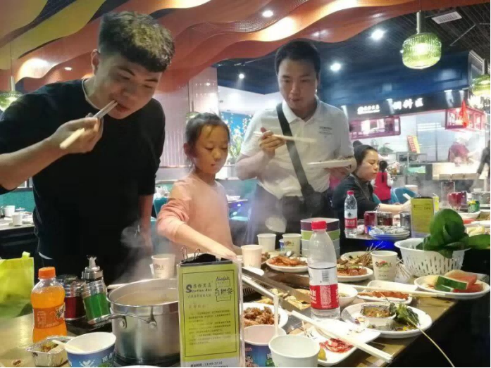 20191125滕洪芳-雷立行商務(wù)部團(tuán)隊(duì)活動(dòng)新聞稿1105.png 20191125滕洪芳-雷立行商務(wù)部團(tuán)隊(duì)活動(dòng)新聞稿1105.png